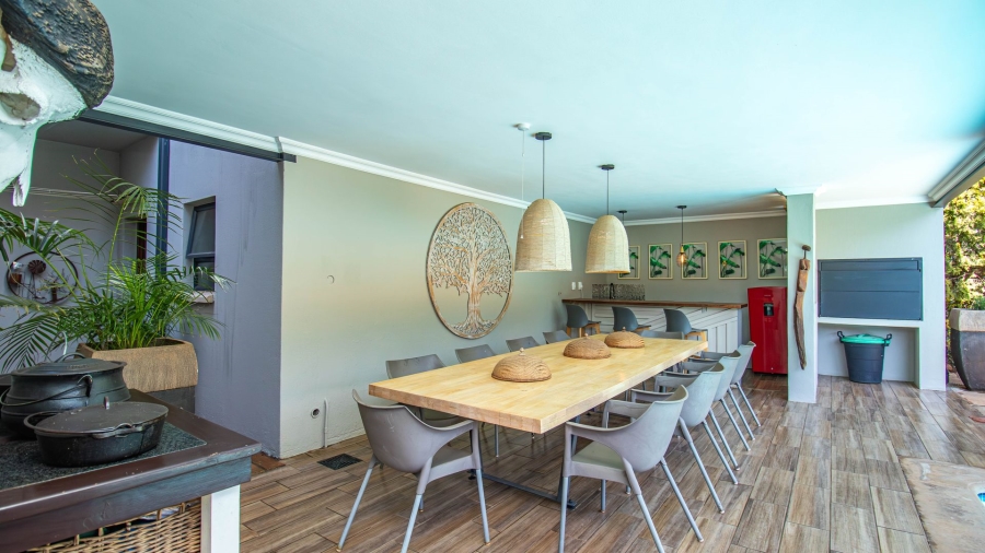 3 Bedroom Property for Sale in The Coves North West